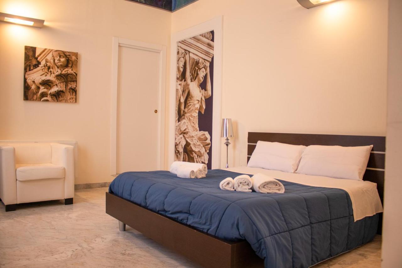 Apollo Suites Lecce Eksteriør bilde