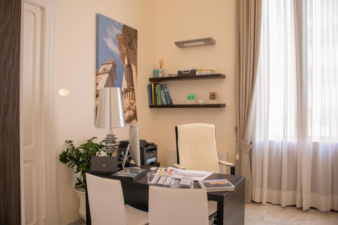 Apollo Suites Lecce Eksteriør bilde