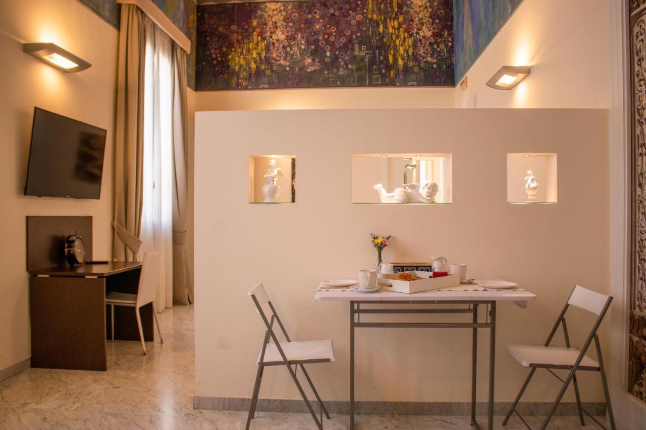 Apollo Suites Lecce Eksteriør bilde
